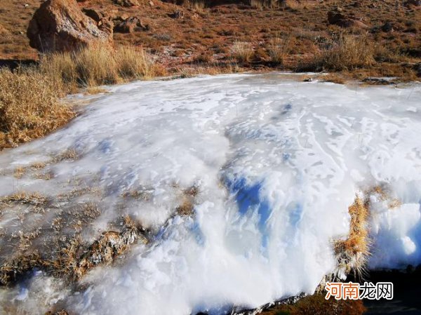 沟水汩汩是成语吗 沟水汩汩是什么意思