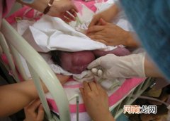 如何护理地震中出生的婴儿