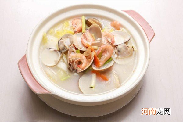 海鲜浓汤的做法窍门 对海鲜汤有兴趣的赶紧动手学起来