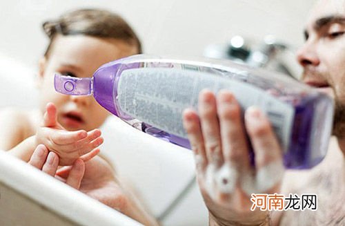 洗发水或会影响宝宝记忆力