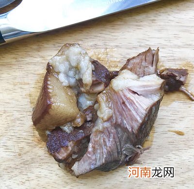陕西腊汁肉夹馍的做法图解 白吉馍的做法和配方