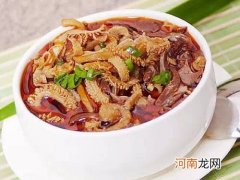 什么火锅底料最香最好吃，羊肉羊杂火锅怎么做好吃？