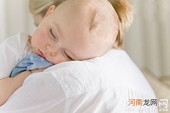 两个月宝宝睡眠多少合适 听听专家怎么说