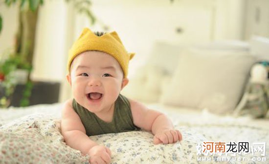 新生儿打嗝频繁怎么办的应对方法 就5招！