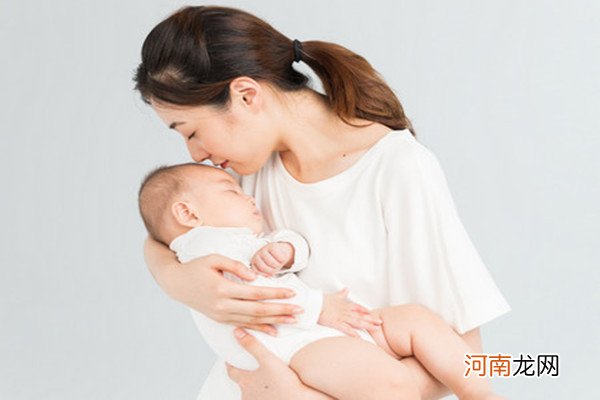 0一12个月宝宝奶量 教你如何判断宝宝吃饱了