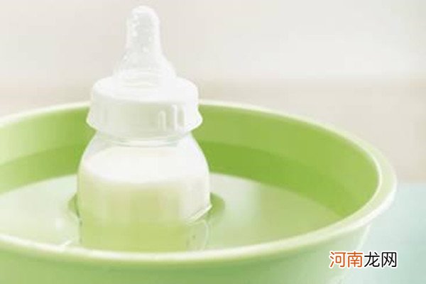 挤出来的母乳怎么加热 母乳和奶粉能一起吃吗