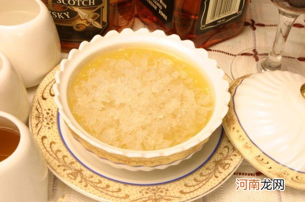 孕妇煲什么汤对胎儿好 每个阶段都不一样哦