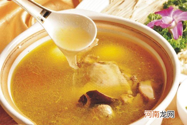 孕妇煲什么汤对胎儿好 每个阶段都不一样哦