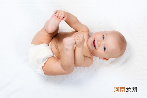 新生儿多少次小便正常 请妈妈读懂宝宝的小便