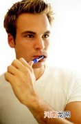牙病可导致男性不育症