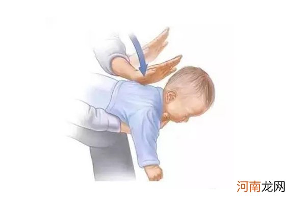 宝宝洗澡呛水怎么办 别慌做好这3步宝宝才能无恙