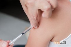 宫颈癌疫苗为何一针难求 只因那“爆棚”的接种人群