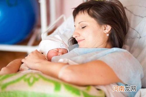 宝宝吃不饱的九大表现 母乳不足宝宝有这些特征