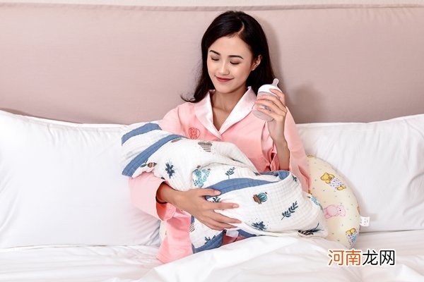 纯母乳宝宝10天不拉屎怎么办 这才是宝妈最正确的做法