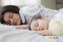 宝宝睡觉为什么翻来覆去的四大原因 看看你家宝宝是哪种