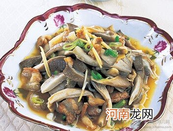 1—2岁宝宝食谱：凤尾菇肉片