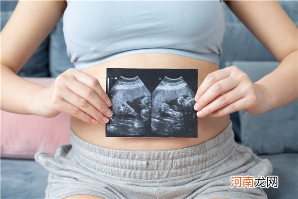 女宝宝b超双腿之间特征 男宝女宝b超图凸起区别