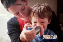 秋冬季节护理哮喘宝宝的方法