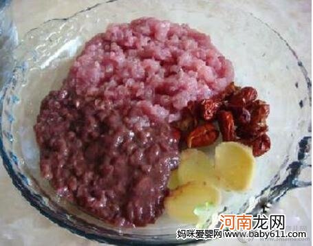 6～8个月宝宝辅食食谱：肝肉泥