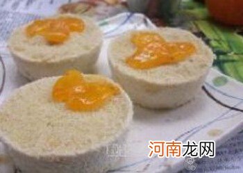 儿童食谱西式糕点：柿子松糕