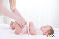 宝宝换纸尿裤过敏怎么办 宝妈这样做才是最正确的