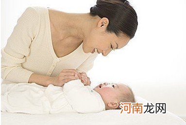 宝宝 照顾新生儿情绪的6大抱法