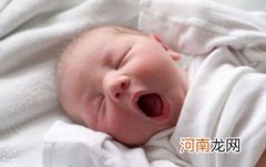 新生宝宝呼吸频率正常的表现
