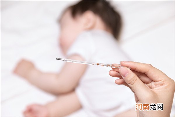 新生儿发烧怎么办 未满月应该如何退烧