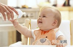 四个月大的宝宝怎么添加辅食 4-6个月宝宝辅食添