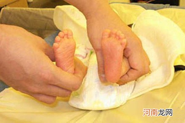 母乳性腹泻原因 母乳性腹泻的症状及治疗