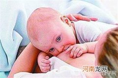 婴儿感冒药吃奶前吃还是吃奶后吃（宝宝感冒是先吃药还是先喝