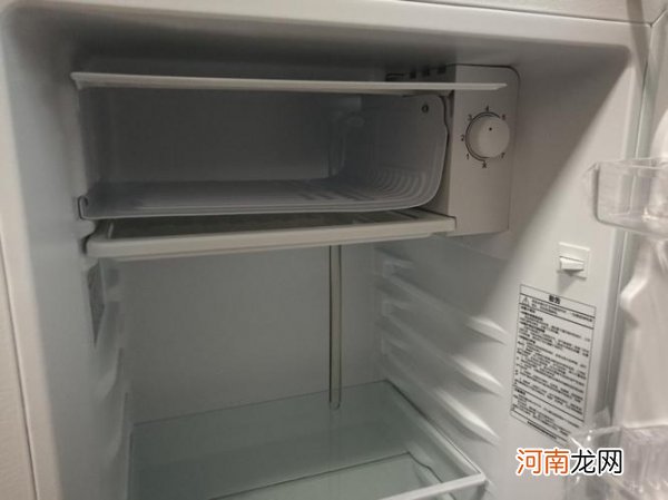 冰箱中间是什么区域 冰箱中间是冷冻还是冷藏