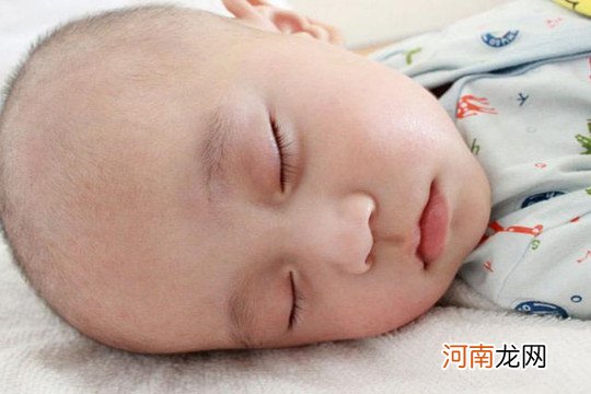 孩子被蚊子咬了肿很大怎么消肿 这4招见效极快