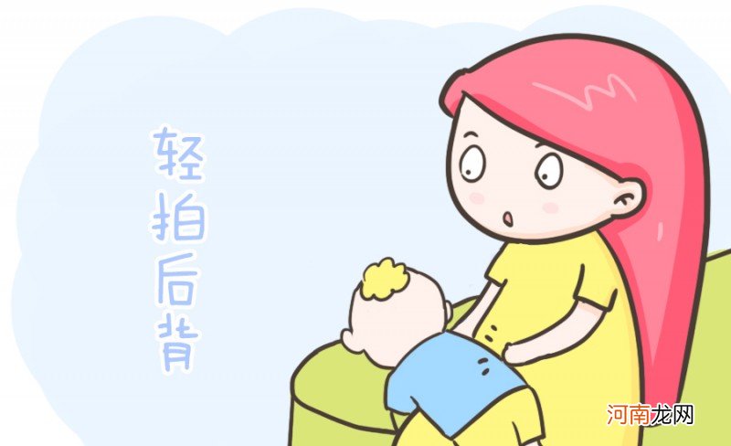 宝宝吐奶了应该怎样做 宝宝吐奶是什么原因