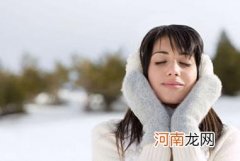 女性月经期应防湿冷