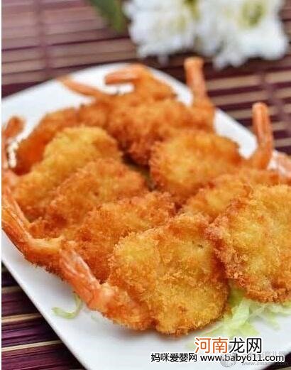 儿童菜谱海鲜类：黄金蝴蝶虾