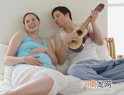 妇女经孕期唱歌要适度