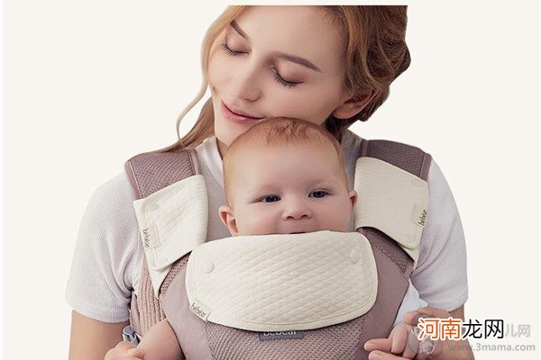 2个月宝宝可以用背带吗 想不到婴儿背带还有这些讲究
