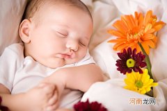 11个月宝宝睡眠时间多少正常