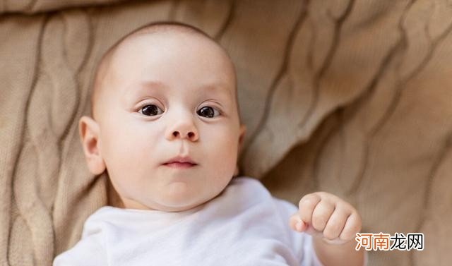 20多天的婴儿喘气快正常吗 新生婴儿呼吸急促是什么原因