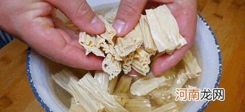 泡腐竹的技巧1水2料 腐竹用冷水还是热水泡