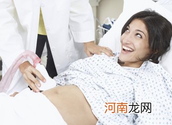 孕妇多喝牛奶预防胎儿骨折