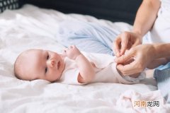正常新生儿的护理 新生儿的护理方法和技巧