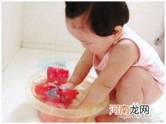 教你如何正确清洗宝宝衣物