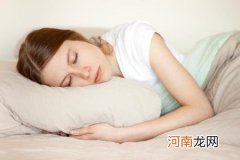 4个月-1岁宝宝的睡眠时间