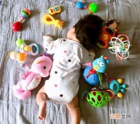 早教都玩什么玩具 0-12个月宝宝玩具清单