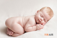 崔玉涛婴儿睡眠时间表 最科学的婴儿睡眠时间安排