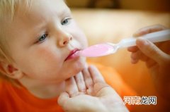 婴儿喉咙有痰会自愈吗