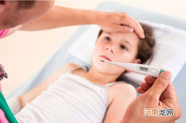 崔玉涛医生解读孩子发烧误区 别让你的无知害了孩子