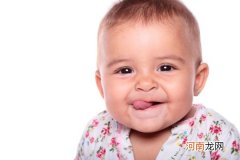 婴儿舌苔厚白是怎么回事 舌苔厚重是孩子不舒服的表现